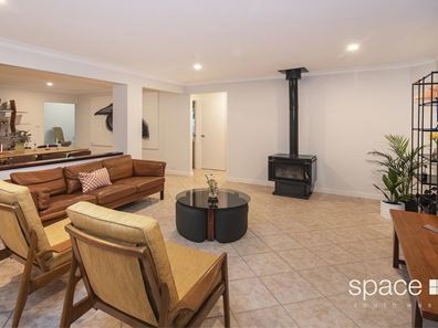 27 Hermitage Drive, Margaret River WA 6285