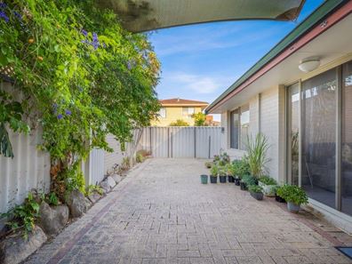 31B DONGARA STREET, Innaloo WA 6018