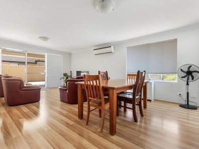 18 Padbury Road, Pinjarra WA 6208