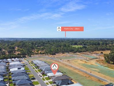 9 Benderson Road, Champion Lakes WA 6111