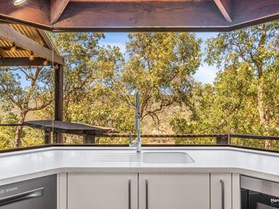 19 Croasdale Road, Roleystone WA 6111