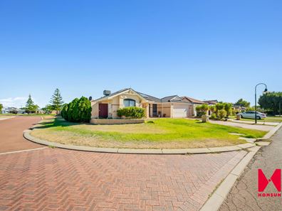 16 Aviemore Green, Canning Vale WA 6155