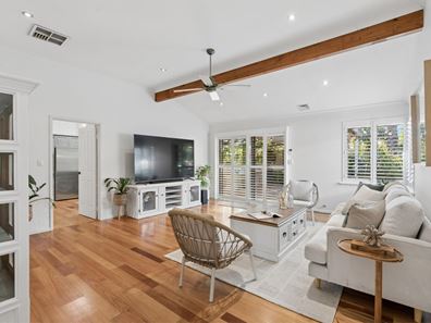 20 Hollingsworth Way, Leeming WA 6149