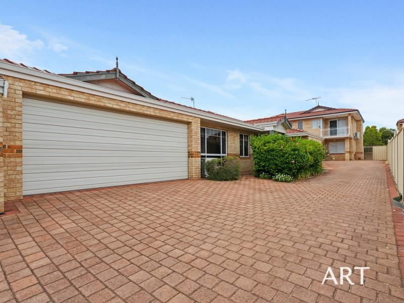2/47 Comer Street, Como