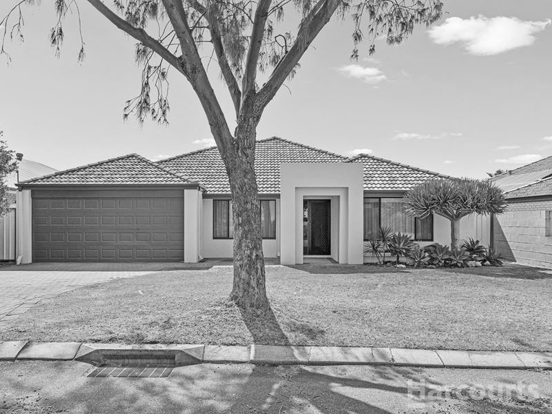 12 Possum Drive, Wannanup WA 6210