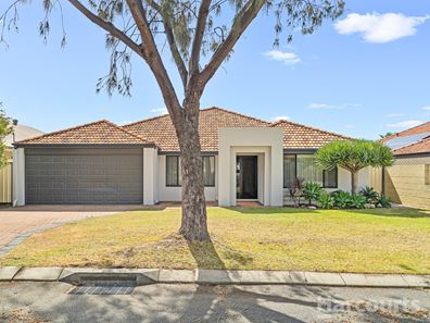12 Possum Drive, Wannanup WA 6210