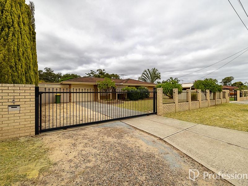 4 Isaacs Court, Huntingdale WA 6110