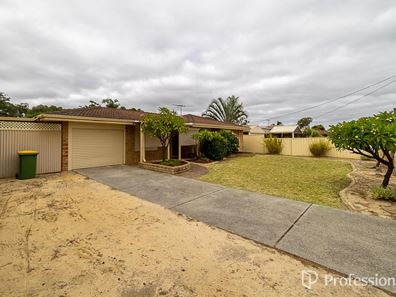 4 Isaacs Court, Huntingdale WA 6110