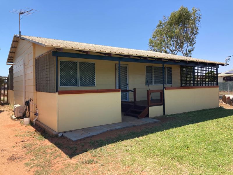 73 Gascoyne Road, East Carnarvon WA 6701