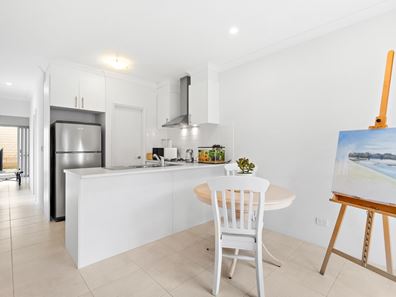 5 Yarran Street, Armadale WA 6112