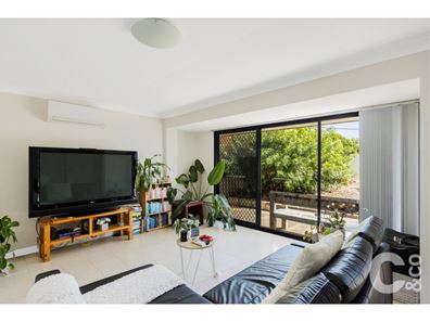 39 Madden Way, Parmelia WA 6167