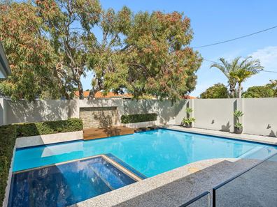 5 Benan Street, Kallaroo WA 6025