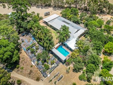 20 Fairway Court, Woodridge WA 6041