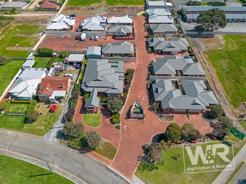 11/63 Pioneer Road, Centennial Park