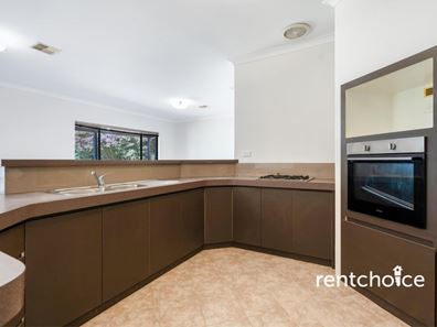 9  Brock Lane, Success WA 6164