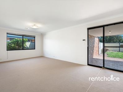 9  Brock Lane, Success WA 6164