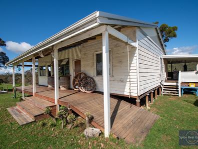 126 Bidewell Road, Kordabup WA 6333