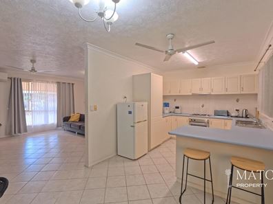 15 Clementina Road, Dongara WA 6525