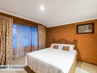 40 Folland Parade, Atwell WA 6164