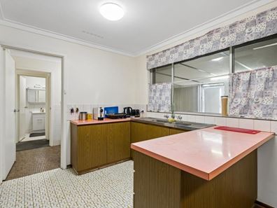19 Brindley Street, Belmont WA 6104