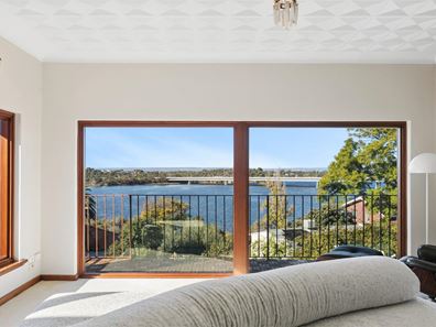 101 Bateman Road, Mount Pleasant WA 6153