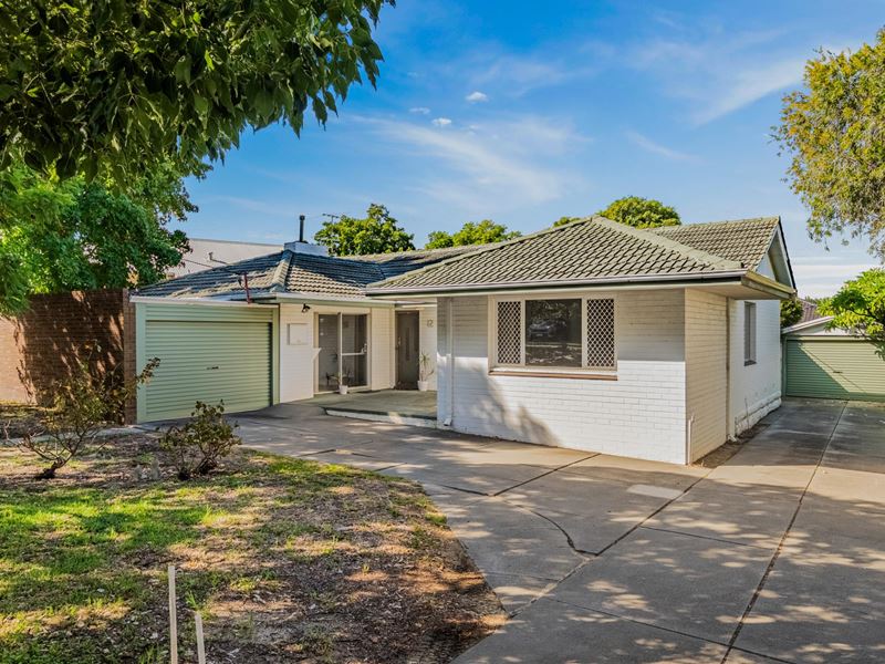 12 Gimber Street, Melville WA 6156