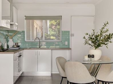 15/143 Edinboro Street, Joondanna WA 6060