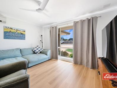 17 Mugana  Crescent, Waggrakine WA 6530