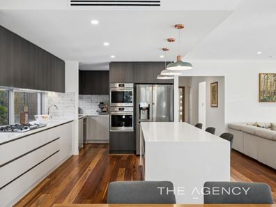 24 Clareville Crescent, Kallaroo WA 6025