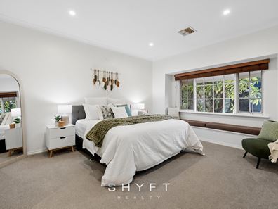 174 Tranquil  Drive, Carramar WA 6031