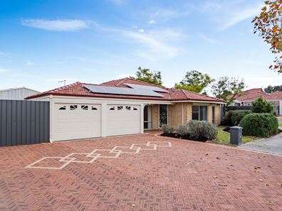 28 Woodlake Boulevard, Ellenbrook WA 6069