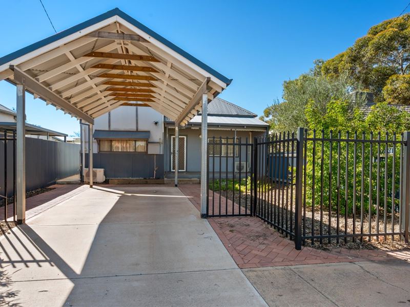 19 Rhodes Street, Kalgoorlie