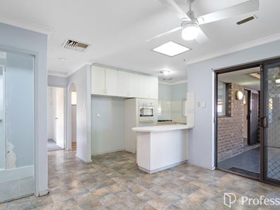 55 Tollington Park Road, Kelmscott WA 6111