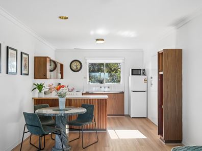 8/35 Osborne Place, Stirling WA 6021