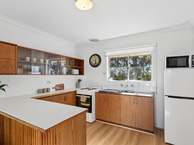 8/35 Osborne Place, Stirling WA 6021