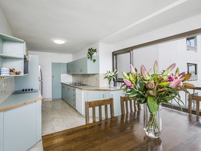 8D/25 Victoria Avenue, Claremont WA 6010