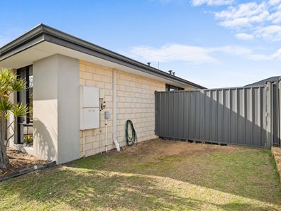 15 Cottonwood Dr, Baldivis WA 6171