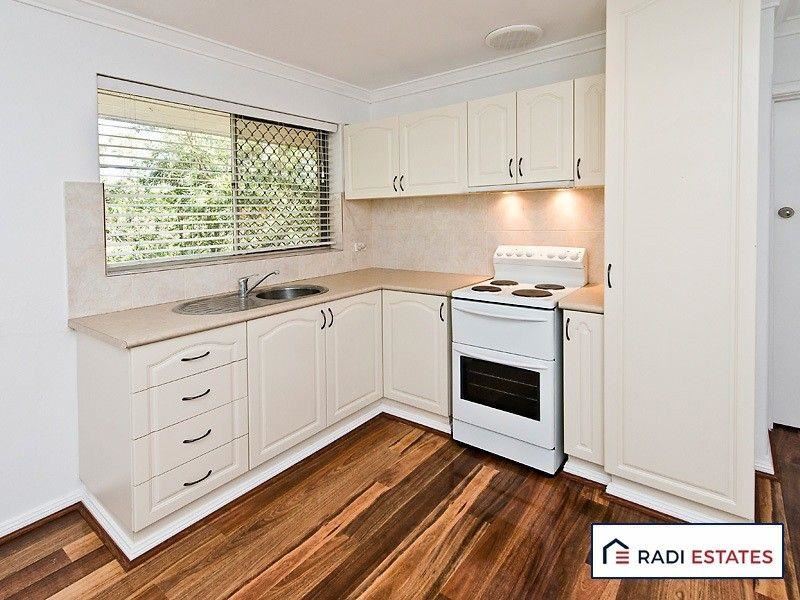 9/140 Normanby Rd, Inglewood WA 6052
