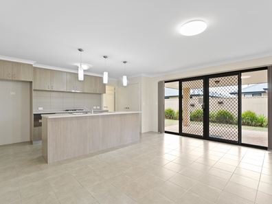 18 Southport Drive, Baldivis WA 6171