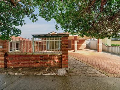 15C Earl Street, Bentley WA 6102