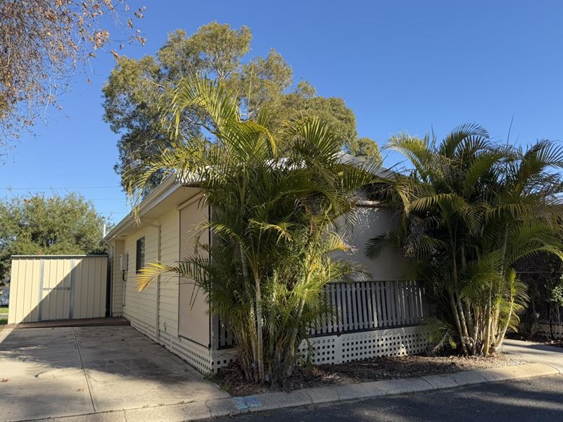 248/91 Benara Road, Caversham WA 6055