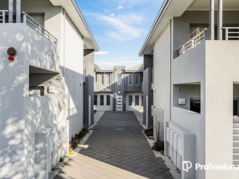 7/14 Canara Road, Westminster