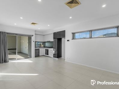 7/14 Canara Road, Westminster WA 6061