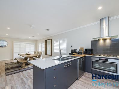 19 Furlong Road, The Vines WA 6069