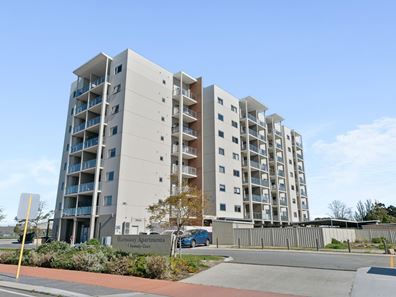 1/1 Kentucky Court, Cockburn Central WA 6164