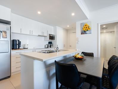 9/102 Kent Street, Rockingham WA 6168