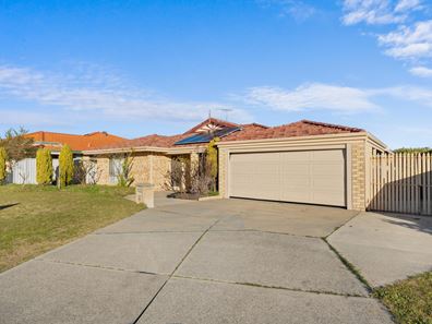 4 Dory Way, Warnbro WA 6169
