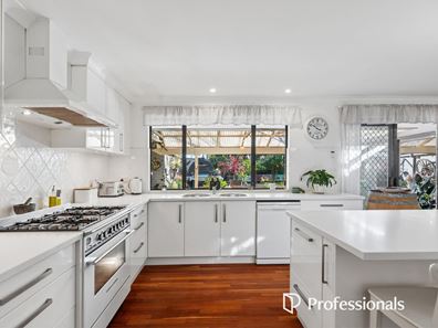 5 Rainsford Way, Parkerville WA 6081