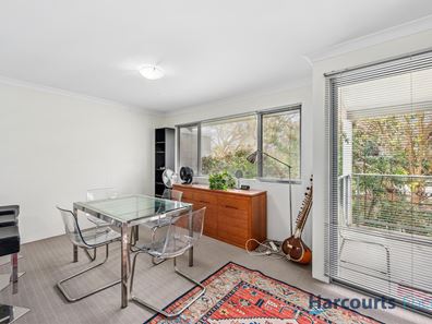 2A/11 Student Loop, Coolbellup WA 6163