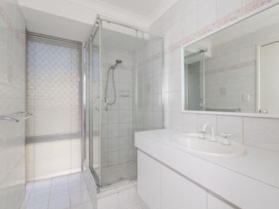 26 Grantala Close, Ocean Reef WA 6027